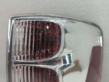 2005-2009 Chevrolet Equinox Tail Light Assembly Passenger Right OEM P/N:GM384-B000R Fits Fits 2005 2006 2007 2008 2009 OEM Used Auto Parts