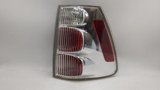 2005 Chevrolet Equinox Tail Light Assembly Passenger Right OEM P/N:30796268 GM384-B000R Fits Fits 2006 2007 2008 2009 OEM Used Auto Parts