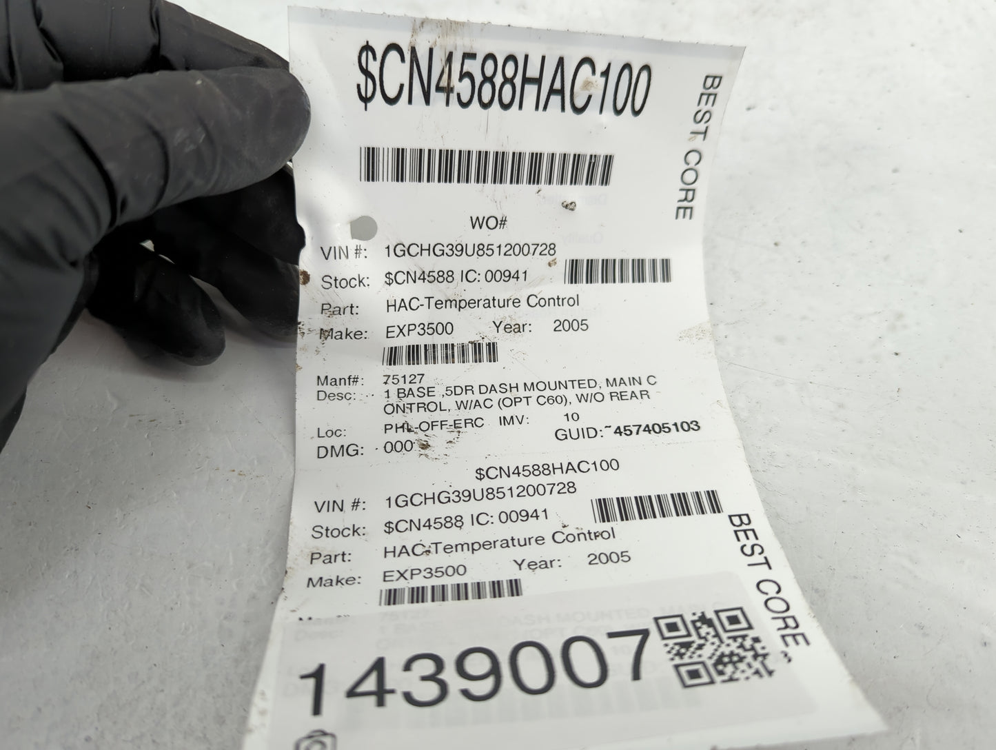 2001-2007 Chevrolet Express 3500 Climate Control Module Temperature AC/Heater Replacement P/N:16202950 Fits OEM Used Auto Pa