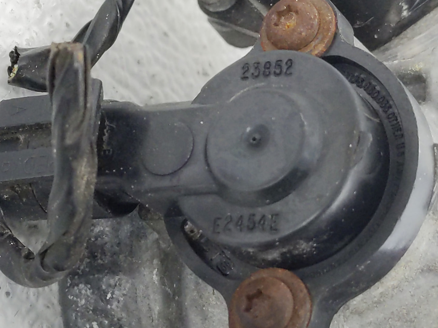 2005 Chevrolet Impala Throttle Body Fits OEM Used Auto Parts - Oemusedautoparts1.com