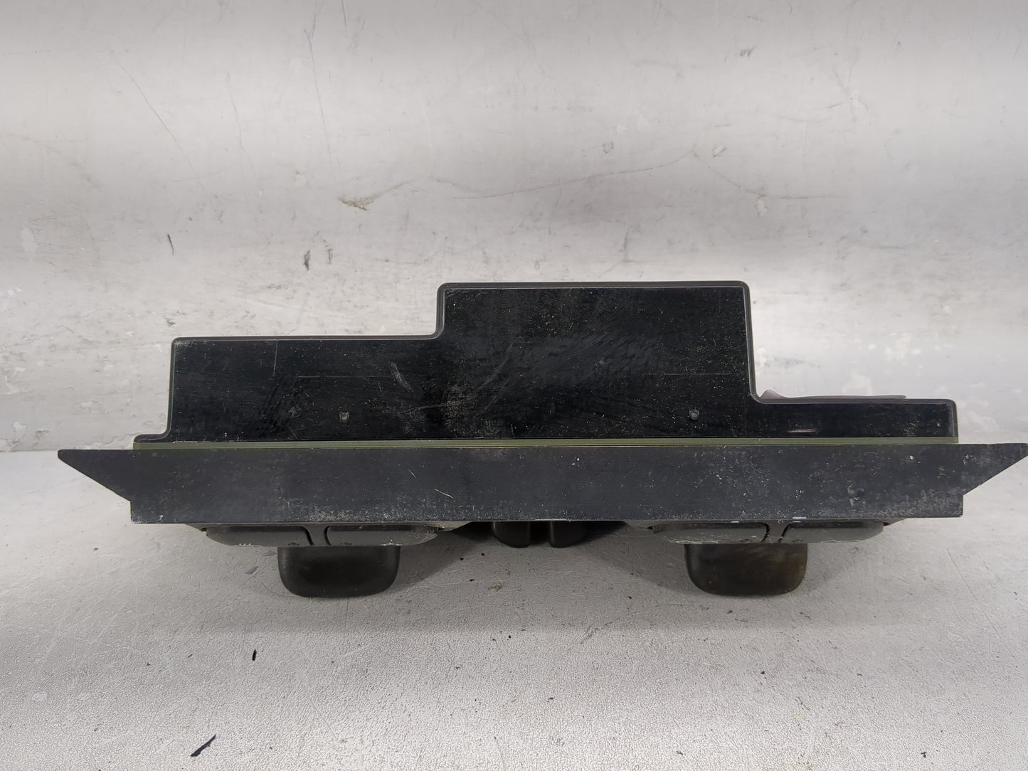 2004-2005 Chevrolet Impala Climate Control Module Temperature AC/Heater Replacement P/N:10347157 Fits Fits 2004 2005 OEM Use
