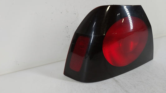 2004-2005 Chevrolet Impala Tail Light Assembly Driver Left OEM P/N:16525261 Fits Fits 2004 2005 OEM Used Auto Parts