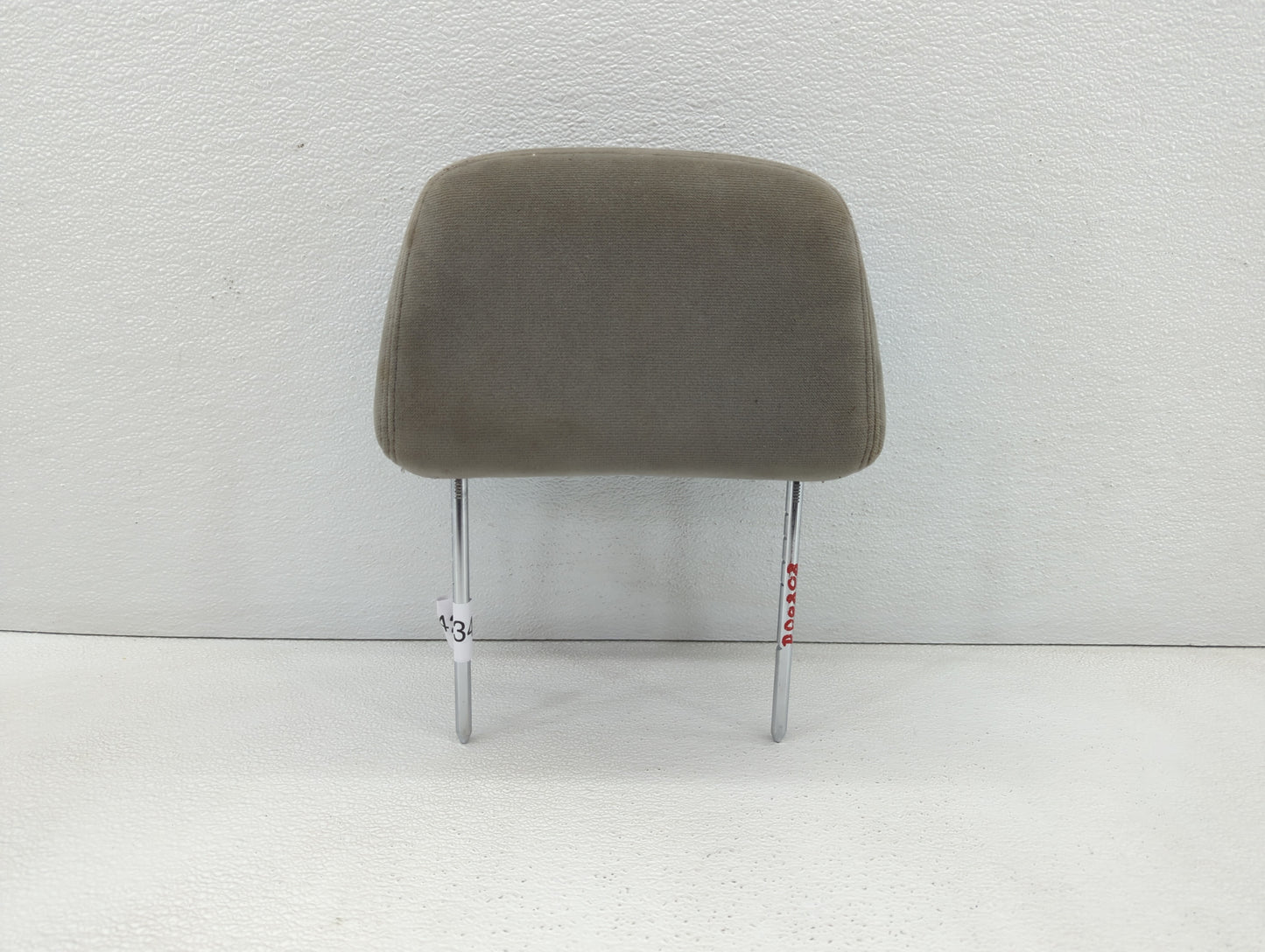 2001-2005 Chevrolet Impala Headrest Head Rest Front Driver Passenger Seat - Oemusedautoparts1.com