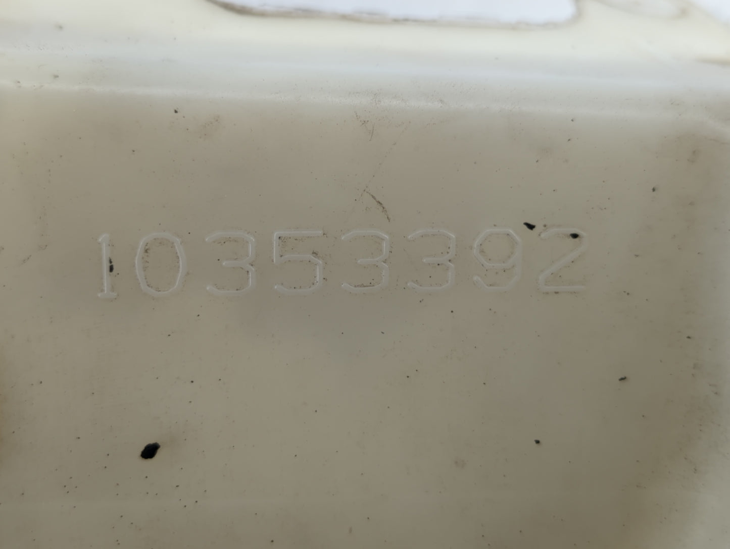 2000-2005 Chevrolet Impala Windshield Washer Fluid Reservoir Bottle Oem - Oemusedautoparts1.com