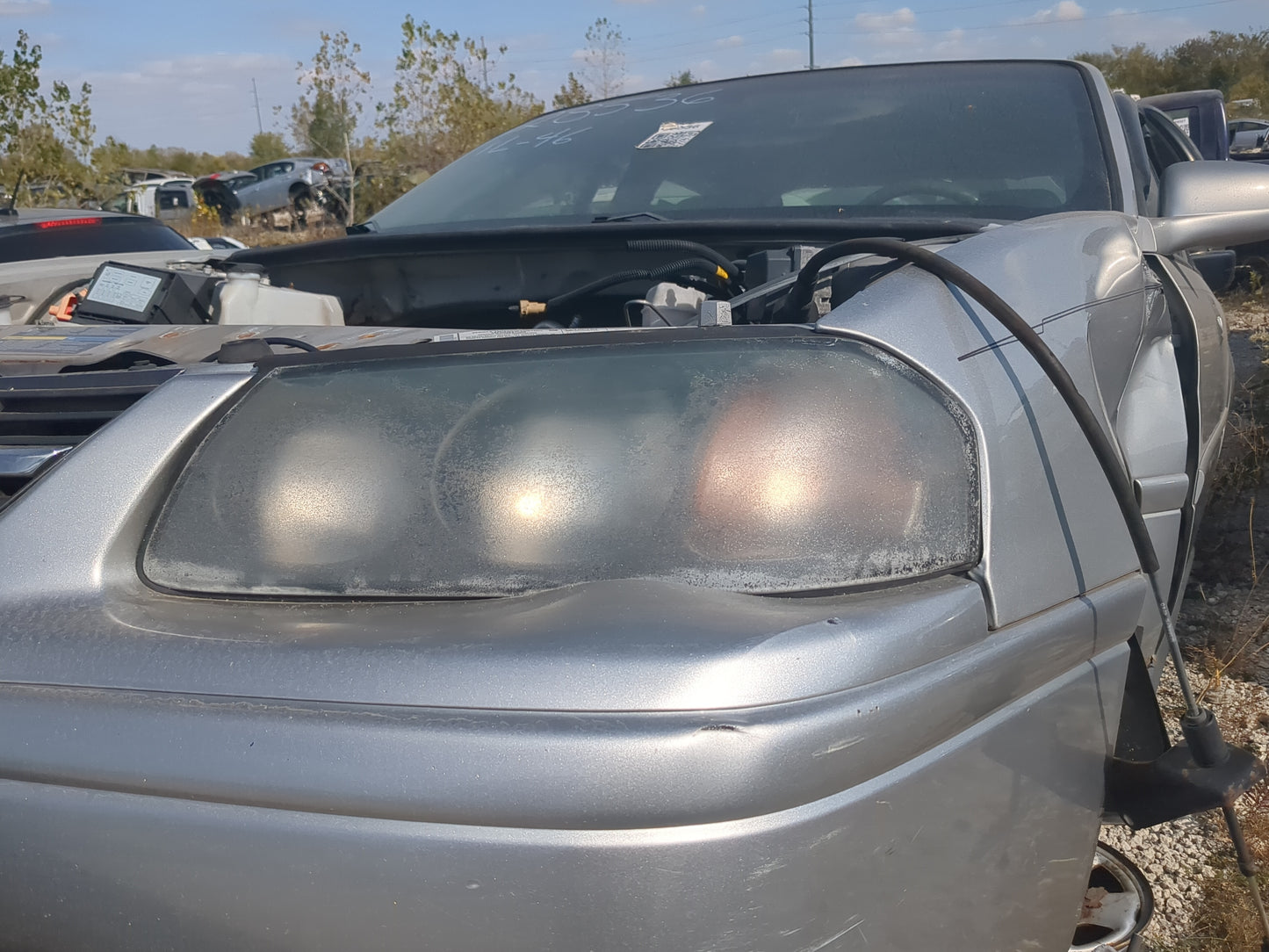 2004-2005 Chevrolet Impala Driver Left Oem Head Light Headlight Lamp - Oemusedautoparts1.com