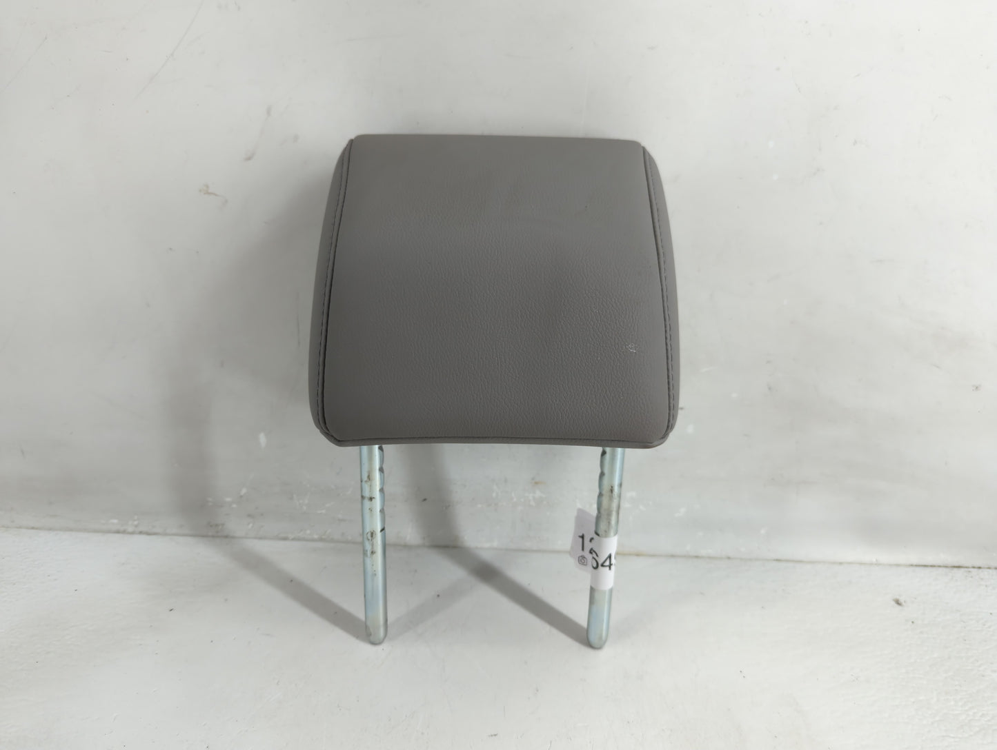 2005-2006 Chevrolet Malibu Headrest Head Rest Rear Seat Fits Fits 2005 2006 OEM Used Auto Parts - Oemusedautoparts1.com