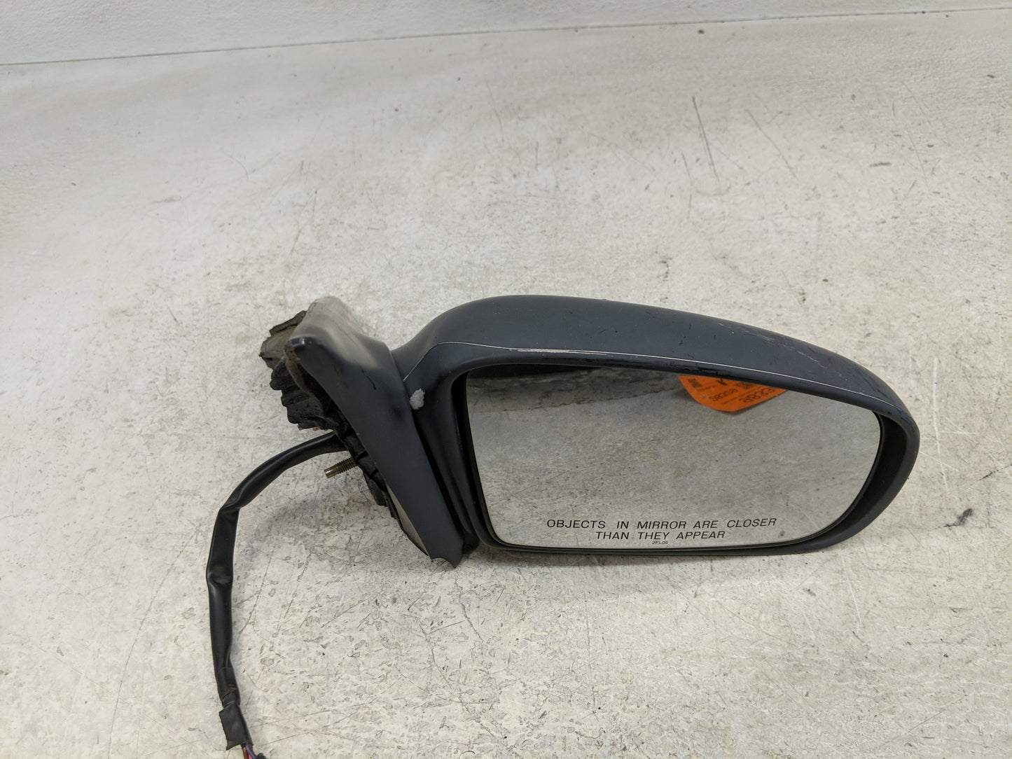 2005 Chevrolet Malibu Driver Side View Mirror - Left Door Mirror OEM Used - Oemusedautoparts1.com