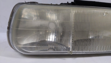 2000-2006 Chevrolet Tahoe Driver Left Oem Front Light Lamp