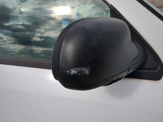 2002-2009 Chevrolet Trailblazer Side Mirror Replacement Passenger Right View Door Mirror Fits OEM Used Auto Parts