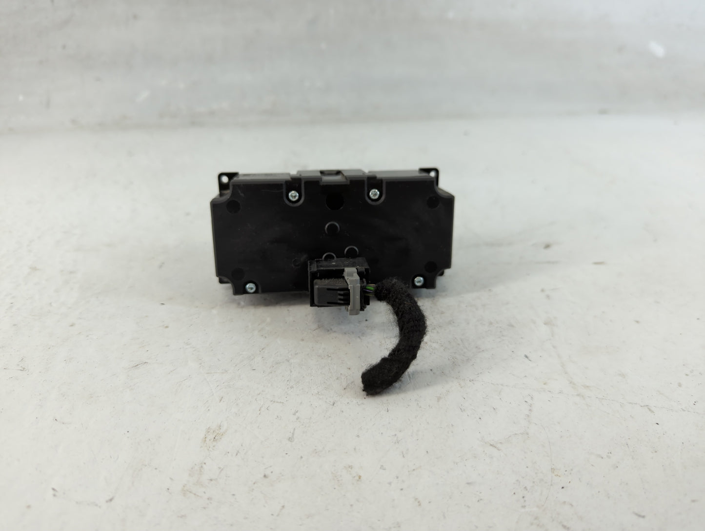 2002-2009 Chevrolet Trailblazer Headlight Head Light Switch Lamp Control - Oemusedautoparts1.com