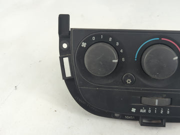 2005 Chevrolet Uplander Climate Control Module Temperature AC/Heater Replacement P/N:15256191 Fits OEM Used Auto Parts
