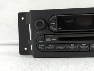 2004-2008 Chrysler Pacifica Am Fm Cd Player Radio Receiver 382015