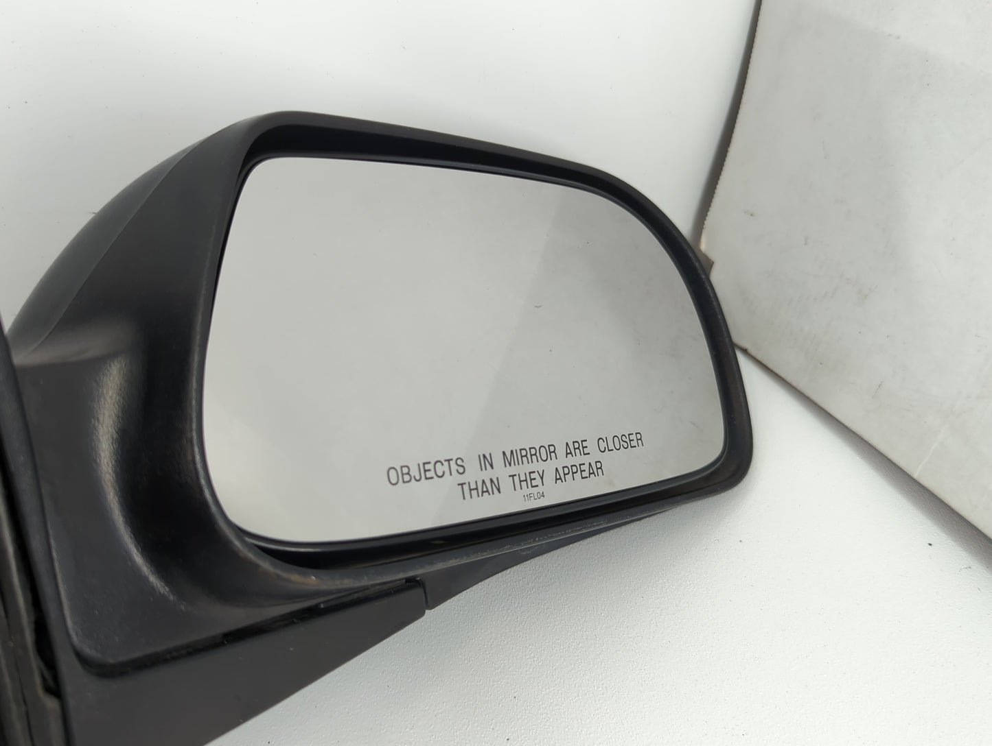 2004-2005 Chrysler Pacifica Passenger Side View Mirror - Right Door Mirror OEM Used - Oemusedautoparts1.com