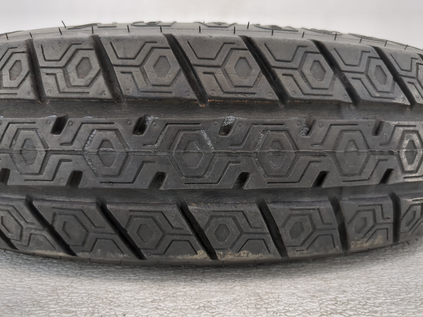 2001-2010 Chrysler Pt Cruiser Spare Donut Tire Wheel Rim Oem - Oemusedautoparts1.com