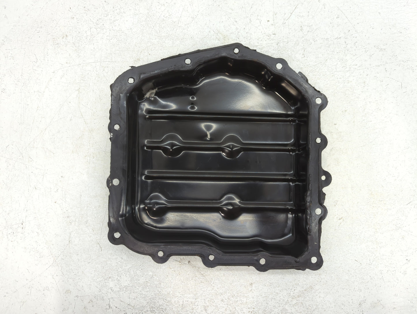 2001-2006 Chrysler Sebring Engine Oil Pan P/N:85 997 Fits Fits 2001 2002 2003 2004 2005 2006 OEM Used Auto Parts - Oemusedau
