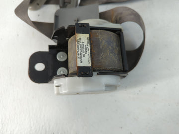 2005-2007 Dodge Caravan Passenger Front Seatbelt Buckle