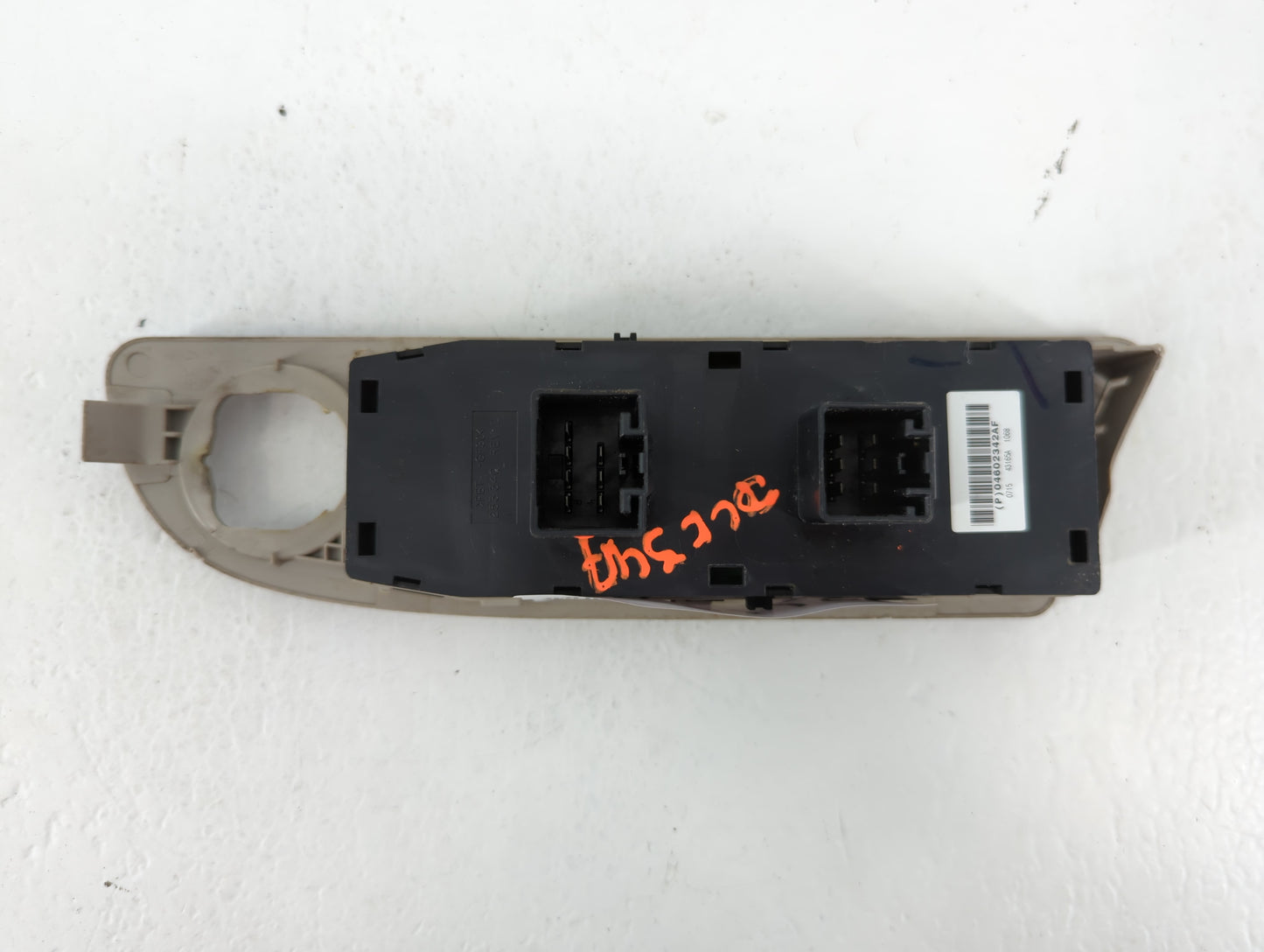 2005 Dodge Durango Master Power Window Switch Replacement Driver Side Left P/N:5JD871D5AD P04602735AA, 04602342AE, 04602342A