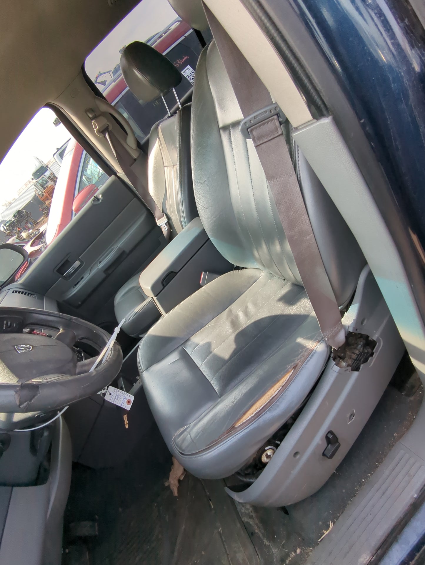 2004-2006 Dodge Durango Driver Front Seat Oem - Oemusedautoparts1.com
