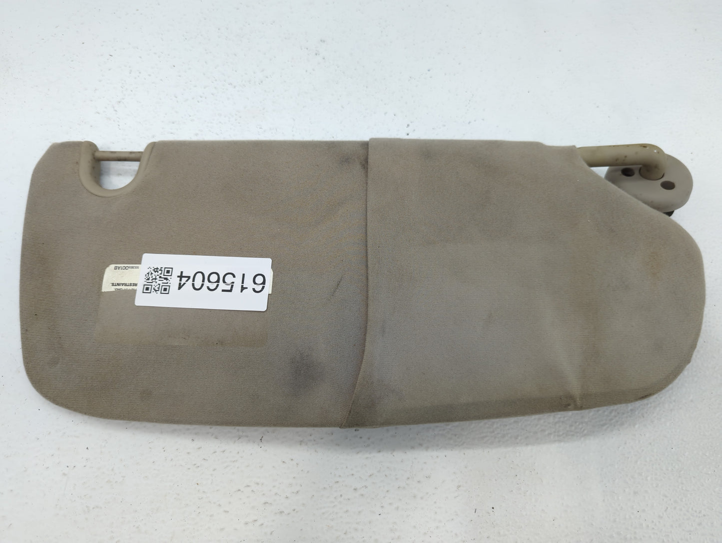 2002-2005 Dodge Ram 1500 Sun Visor Shade Replacement Driver Left Mirror Fits Fits 2002 2003 2004 2005 OEM Used Auto Parts -
