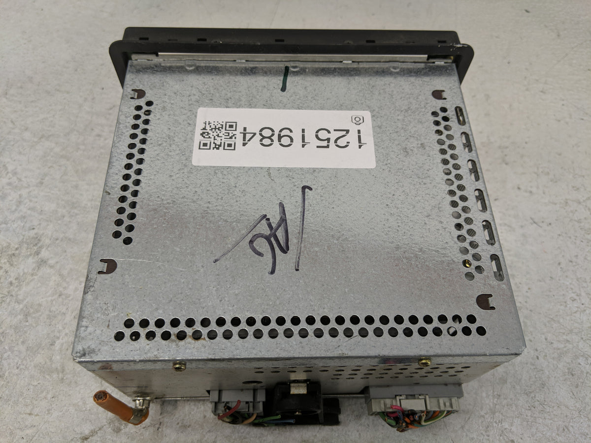 2004-2005 Ford Expedition Radio AM FM Cd Player Receiver Replacement P/N:4L1T-18C868-AB Fits Fits 2004 2005 OEM Used Auto Pa