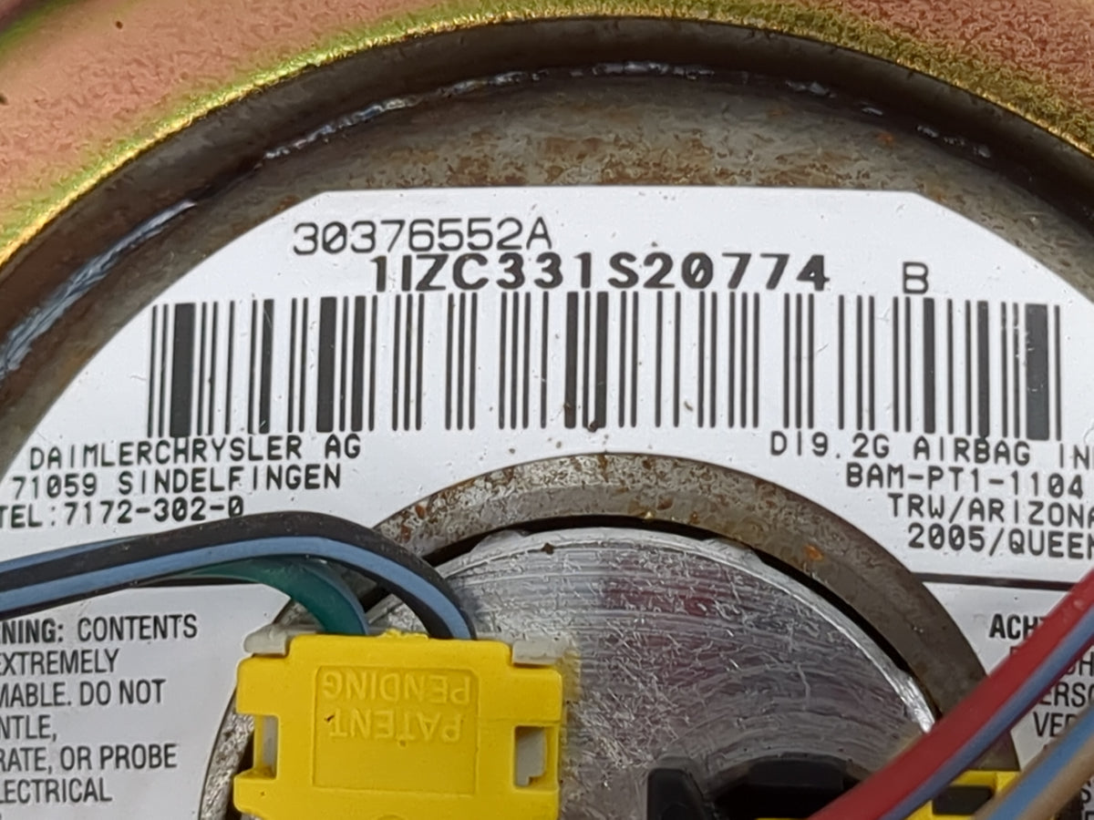 2003-2006 Ford Expedition Air Bag Driver Left Steering Wheel Mounted 1498927 - Oemusedautoparts1.com