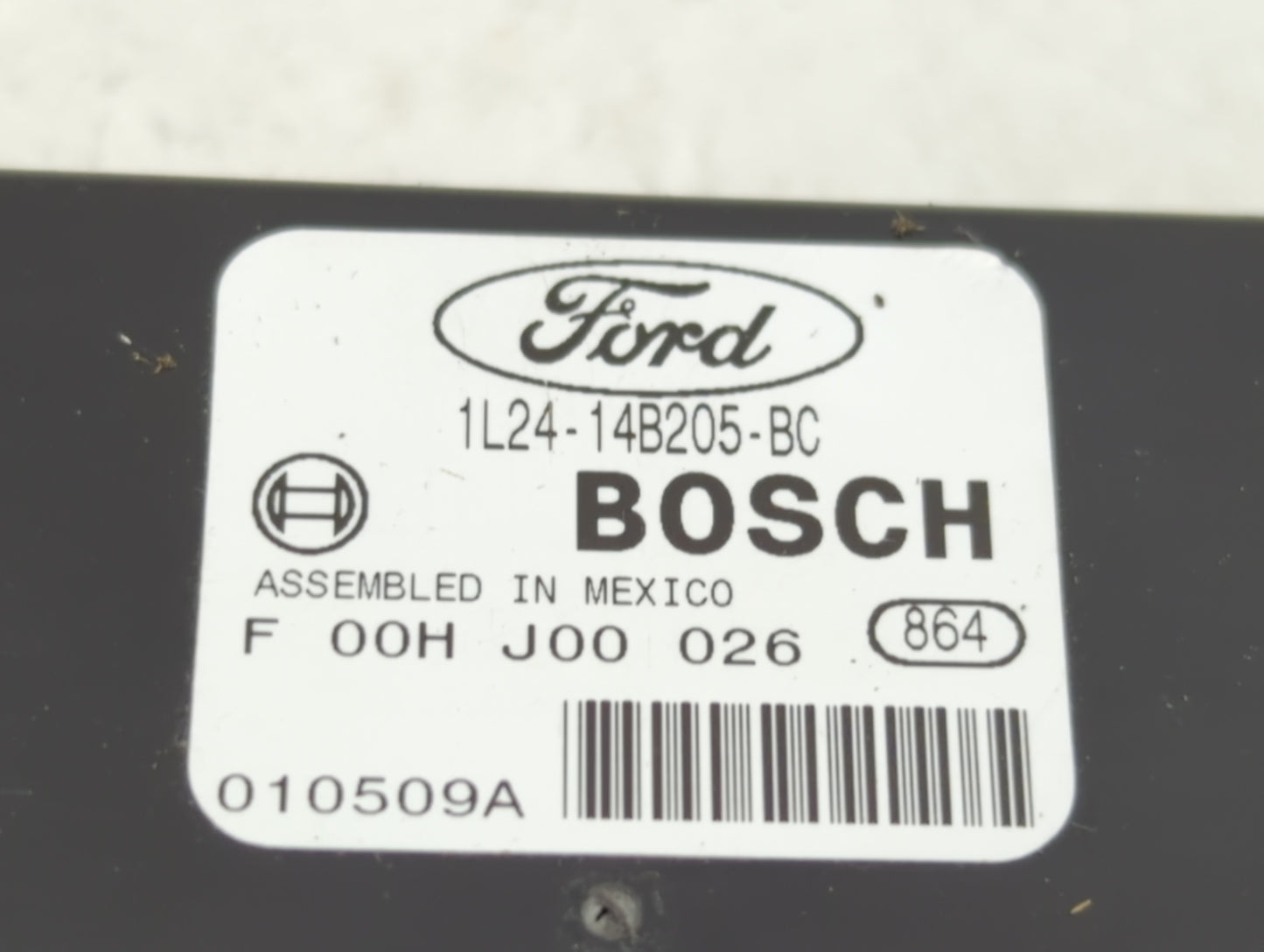 2005 Ford Explorer PCM Engine Control Computer ECU ECM PCU OEM P/N:1L2414B205BC Fits OEM Used Auto Parts - Oemusedautoparts1