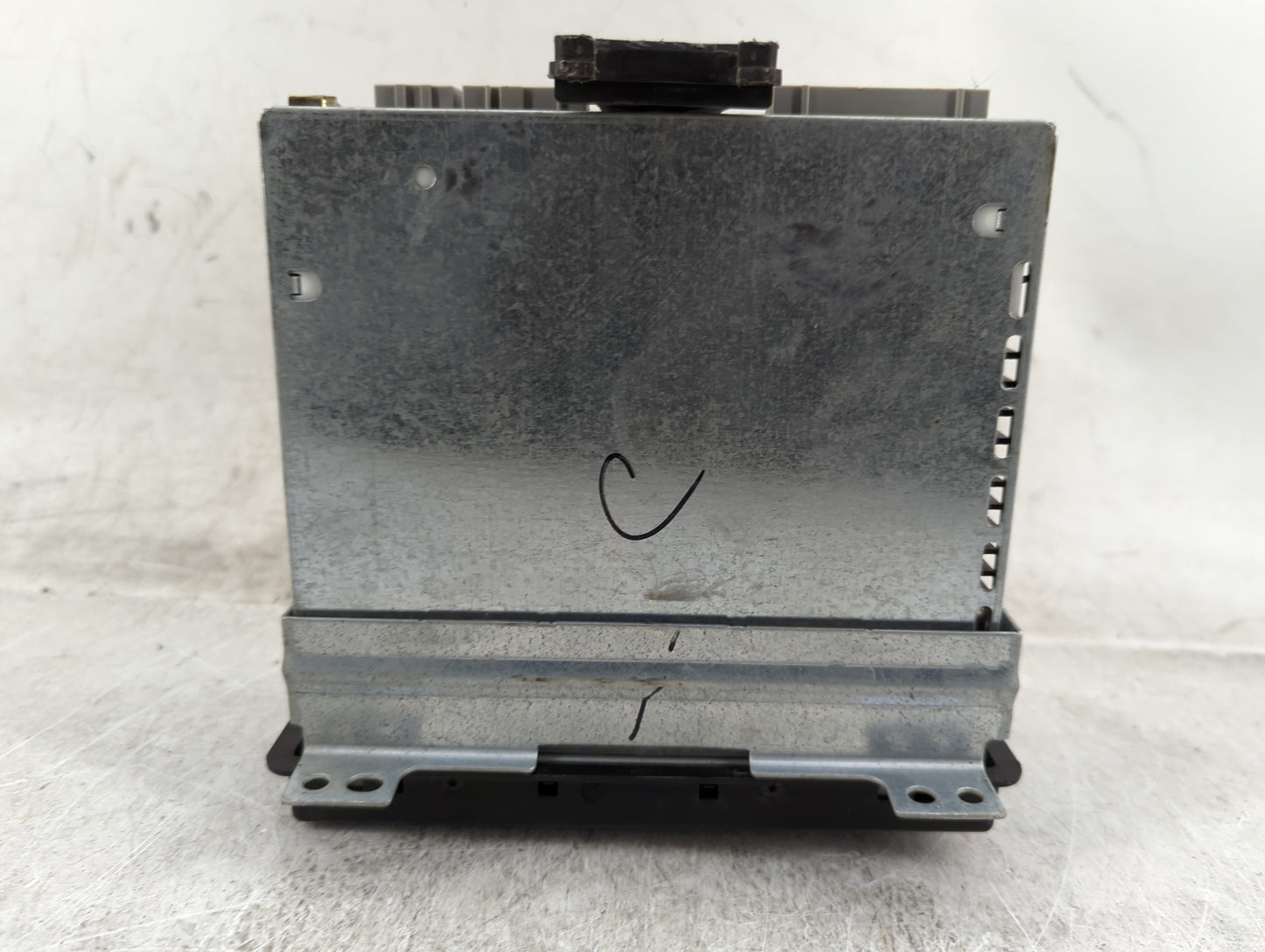 2005 Ford Explorer Radio AM FM Cd Player Receiver Replacement P/N:5L2T-18C815-DC A11746427 Fits OEM Used Auto Parts - Oemuse