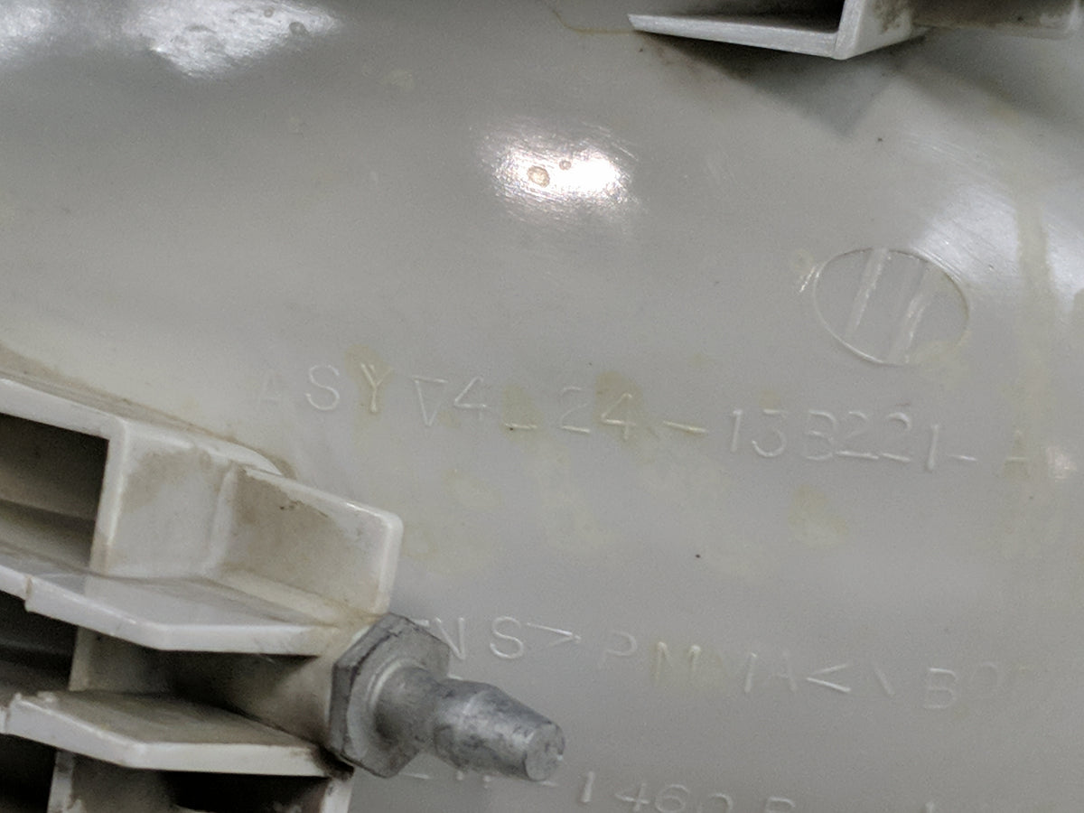 2005 Ford Explorer Driver Left Oem Head Light Headlight Lamp 1500044 - Oemusedautoparts1.com