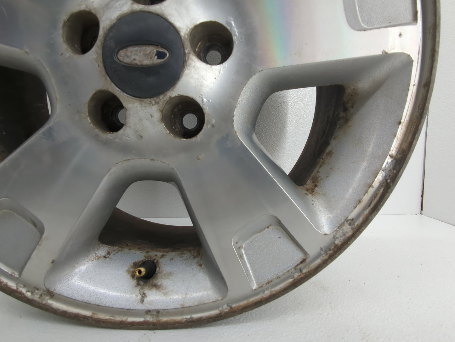 Ford Explorer Oem Wheel Rim 853070 - Oemusedautoparts1.com