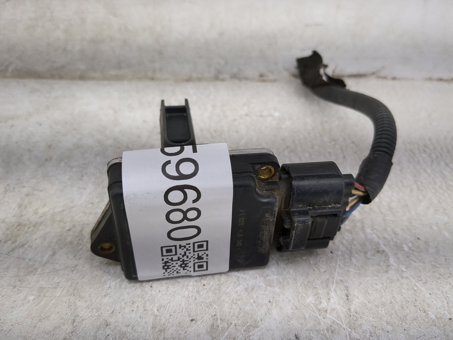2002-2005 Ford Explorer Sport Trac Mass Air Flow Meter Maf - Oemusedautoparts1.com
