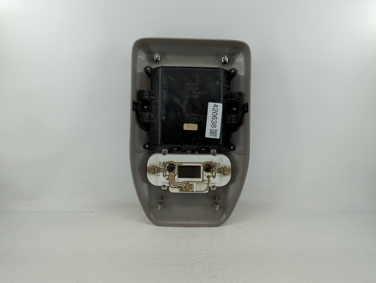 2005 Ford F-150 Overhead Roof Console - Oemusedautoparts1.com