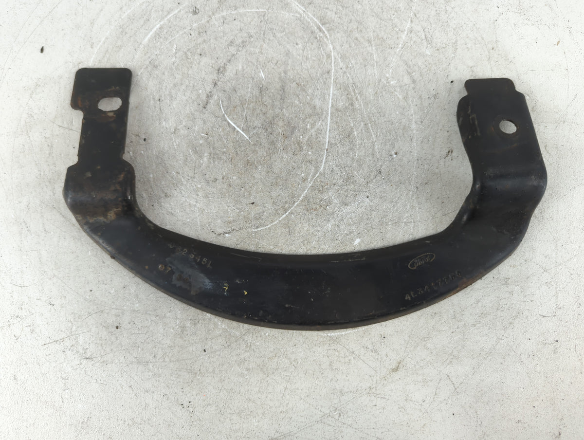 2005 Ford F-150 LEFT FRONT BUMPER SUPPOER BRACKET - Oemusedautoparts1.com