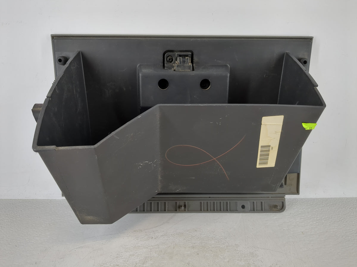 2005 Ford F-150 Passenger Glove Box Door Storage Compartment 956828 - Oemusedautoparts1.com
