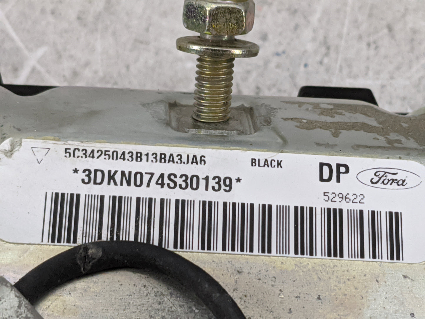 2005 Ford F-250 Super Duty Air Bag Driver Left Steering Wheel Mounted 1477529 - Oemusedautoparts1.com