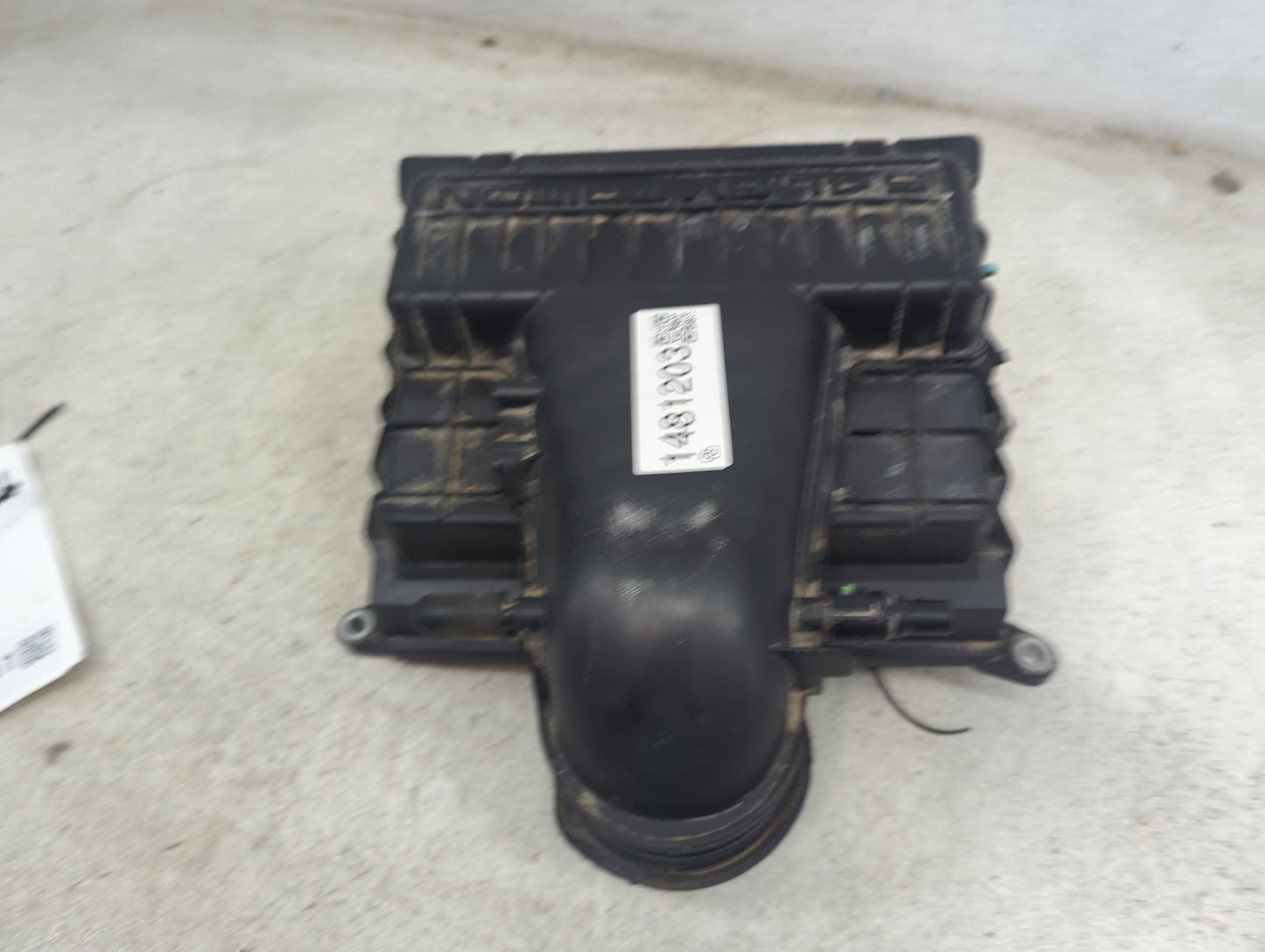 Ford F150 Pickup Air Cleaner Intake-duct Hose Tube - Oemusedautoparts1.com