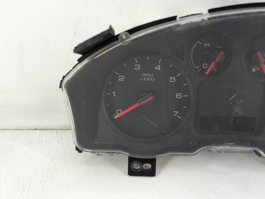 2005 Ford Freestyle Instrument Cluster Speedometer Gauges P/N:5F9T-10849-AZ Fits OEM Used Auto Parts