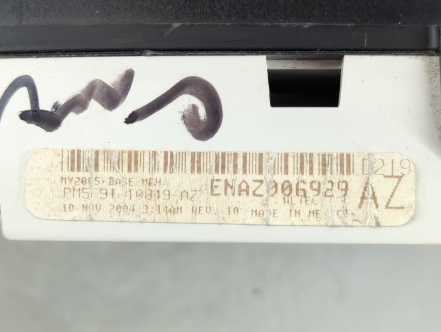 2005 Ford Freestyle Instrument Cluster Speedometer Gauges P/N:5F9T-10849-AZ Fits OEM Used Auto Parts - Oemusedautoparts1.com