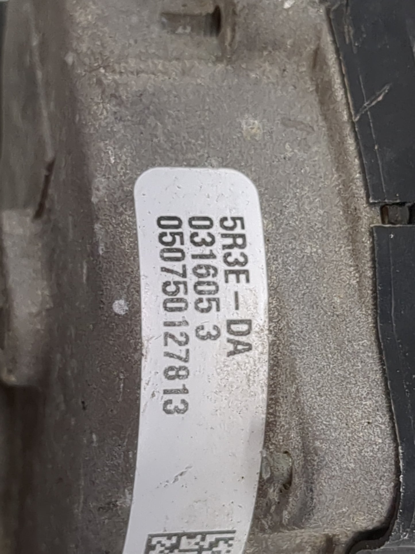 2005 Ford Mustang Throttle Body P/N:5R3E-DA 5R3E-03160-53 Fits OEM Used Auto Parts - Oemusedautoparts1.com