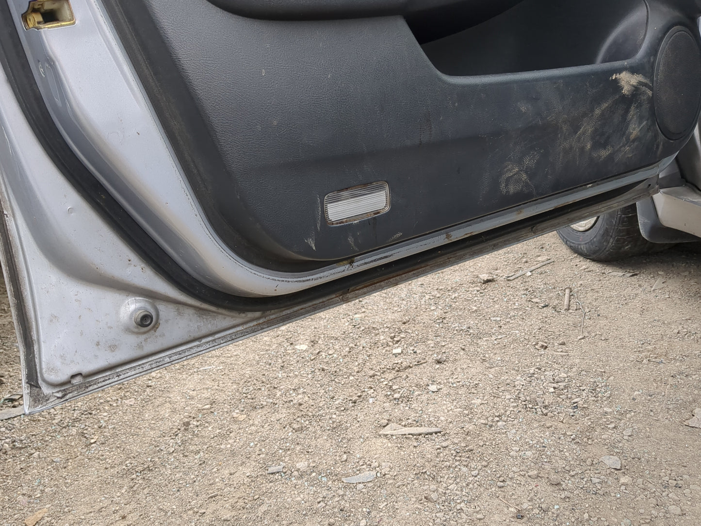 2003-2007 Honda Accord Driver Front Door Oem - Oemusedautoparts1.com