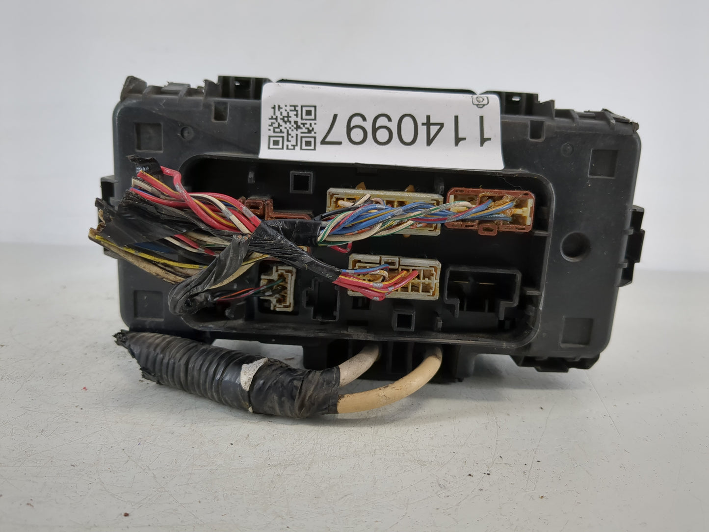 2001-2005 Honda Civic Fusebox Fuse Box Panel Relay Module Fits Fits 2001 2002 2003 2004 2005 OEM Used Auto Parts - Oemusedau