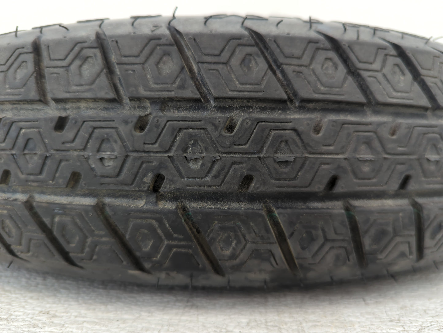 2002-2005 Honda Civic Spare Donut Tire Wheel Rim Oem - Oemusedautoparts1.com