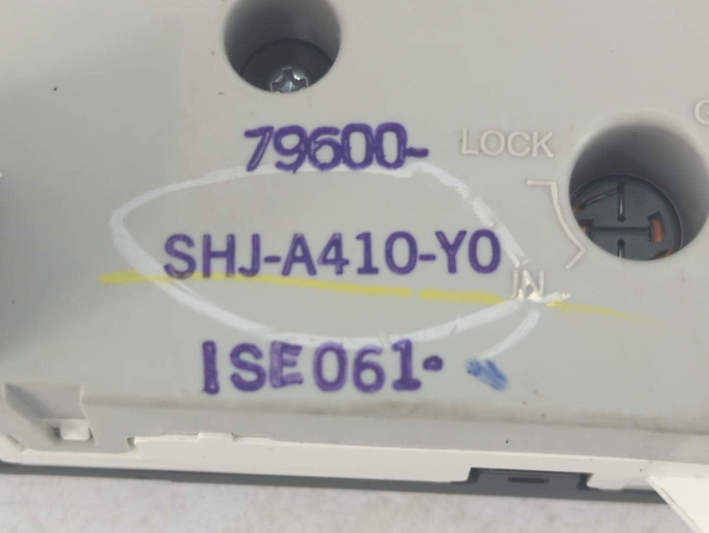 2005-2010 Honda Odyssey Climate Control Module Temperature AC/Heater Replacement P/N:79600-SHJ-A410 Fits OEM Used Auto Parts