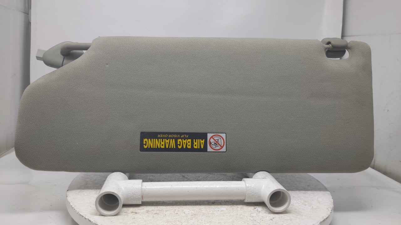 2005 Honda Odyssey Sun Visor Shade Replacement Passenger Right Mirror Fits OEM Used Auto Parts - Oemusedautoparts1.com