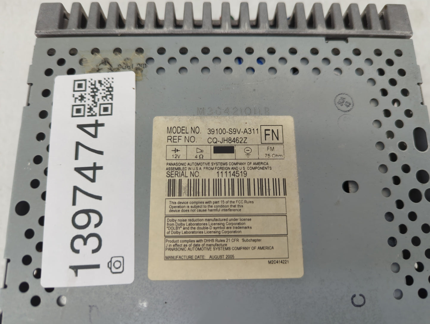 2003-2005 Honda Pilot Radio AM FM Cd Player Receiver Replacement P/N:39100-S9V-A311 Fits Fits 2003 2004 2005 OEM Used Auto P
