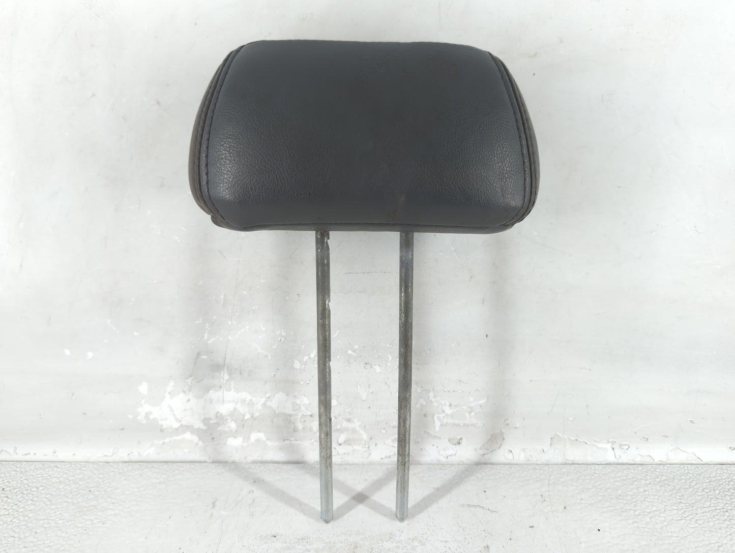 2005 Honda Pilot Headrest Head Rest Rear Seat Fits OEM Used Auto Parts - Oemusedautoparts1.com