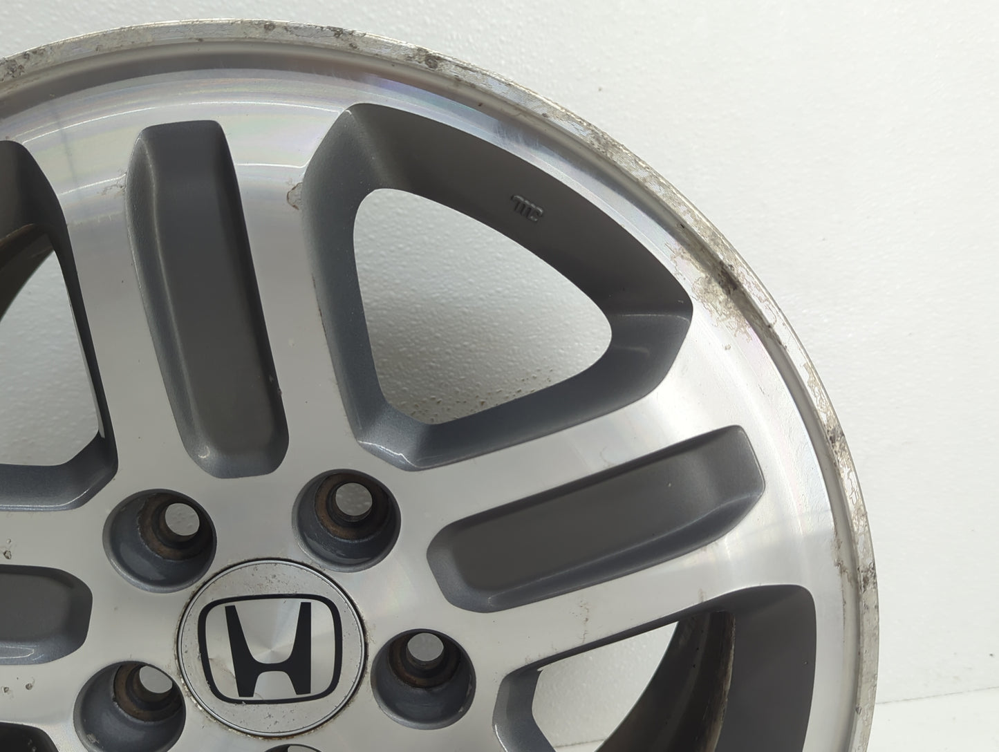 2005-2005 Honda Pilot Oem Wheel Rim 922121 - Oemusedautoparts1.com