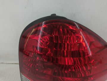 2005-2006 Hyundai Santa Fe Tail Light Assembly Passenger Right OEM Fits Fits 2005 2006 OEM Used Auto Parts