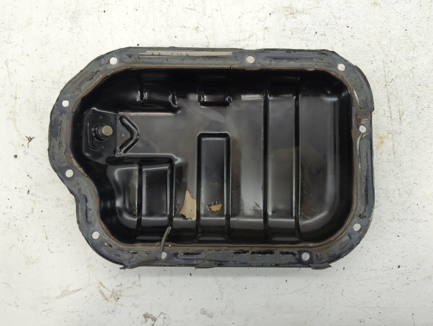 2003-2005 Infiniti Fx35 Throttle Body P/N:RME70-04 Fits Fits 2002 2003 2004 2005 2006 OEM Used Auto Parts - Oemusedautoparts