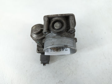 2003-2005 Infiniti Fx35 Throttle Body P/N:05402H RME70-04 Fits Fits 2002 2003 2004 2005 2006 OEM Used Auto Parts