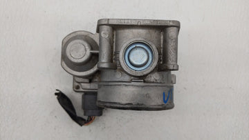 2003-2006 Infiniti G35 Throttle Body P/N:RME70-04 A576-01, RME70 Fits Fits 2002 2003 2004 2005 2006 OEM Used Auto Parts